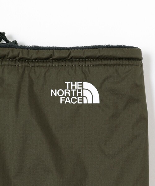 THE NORTH FACE（ザノースフェイス）の「THE NORTH FACE / Reversible Neck Gaiter（ネックウォーマー/スヌード・レディース・オリーブ/ブラック・ONE SIZE）」の8枚目の写真