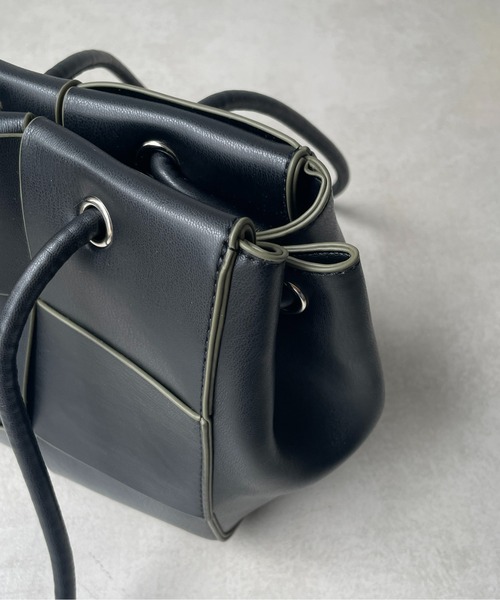 Thevon（ゼボン）の「ブレイドミニバッグ（ショルダーバッグ・レディース・モカ/アイボリー/ブラック・FREE）」の12枚目の写真