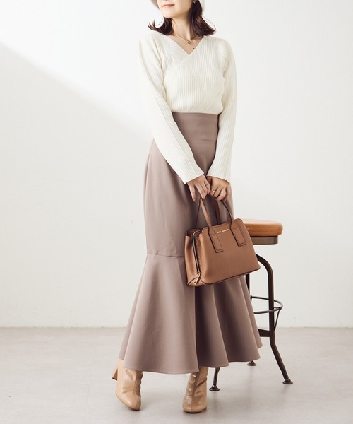 one after another NICE CLAUP（ワンアフターアナザーナイスクラップ）の「カシュクールリブニット（ニット/セーター・レディース・ベージュ/アイボリー/ブラック/ピンク・FREE）」の11枚目の写真