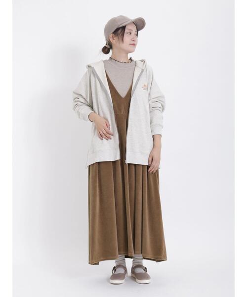 Samansa Mos2（サマンサ モスモス）の「【KELTYXSamansaMos2】裏毛サイドスリットパーカー（Tシャツ/カットソー・レディース・グリーン/ブラック/ブラウン/グレー・F）」の10枚目の写真