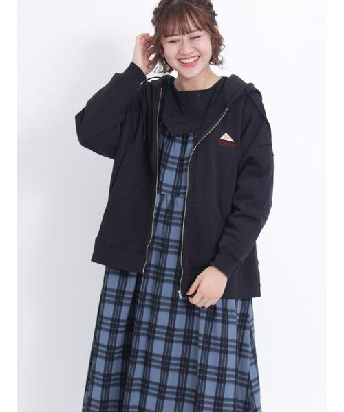 Samansa Mos2（サマンサ モスモス）の「【KELTYXSamansaMos2】裏毛サイドスリットパーカー（Tシャツ/カットソー・レディース・グリーン/ブラック/ブラウン/グレー・F）」の13枚目の写真