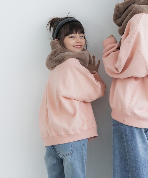 coca（coca）（コカ）の「キッズ 親子お揃いヘビーウェイト裏起毛プリントスウェット（スウェット・キッズ・チャコール/ホワイト/ピンク/ライトグレー・110/120/130/140）」の16枚目の写真