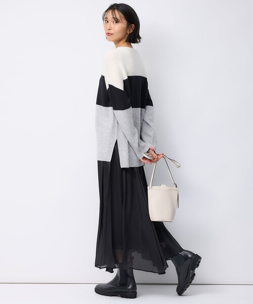 23区(ニジュウサンク)の「【洗える】ウールカシミヤ カラーブロック ニット(ニット/セーター・レディース・ピンク系1/ブラック系1/スモーキーグリーン系1/アイボリー系1・44/46)」の12枚目の写真