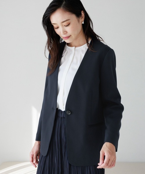 Elura（エルーラ）の「セレモニー&お祝いVネックジャケット（ノーカラージャケット・レディース・ブラック/ネイビー/グレイッシュベージュ・LARGE/MEDIUM/SMALL/X-LARGE）」の12枚目の写真