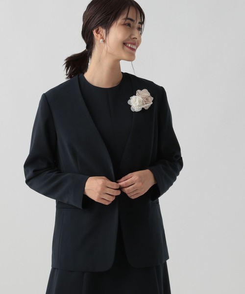 Elura（エルーラ）の「セレモニー&お祝いVネックジャケット（ノーカラージャケット・レディース・ブラック/ネイビー/グレイッシュベージュ・LARGE/MEDIUM/SMALL/X-LARGE）」の18枚目の写真