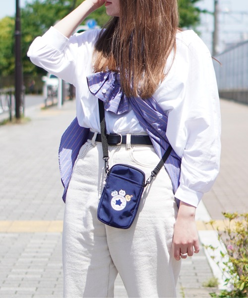 CONVERSE（コンバース）の「ちいかわ × コンバース ショルダー