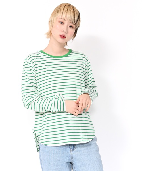 Alite cloth(アリーテクロス)の「クルーネック裾ラウンドヘムボーダーロンT(Tシャツ/カットソー・レディース・レッド/ブラック系その他/グリーン/ホワイト系その他/ブルー/ホワイト/ブラック・M/L/XL)」の5枚目の写真