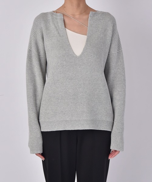 AKTE（アクテ）の「ディープオープンネックニットプルオーバー（ニット/セーター・レディース・グレー/ブラック・FREE）」の20枚目の写真