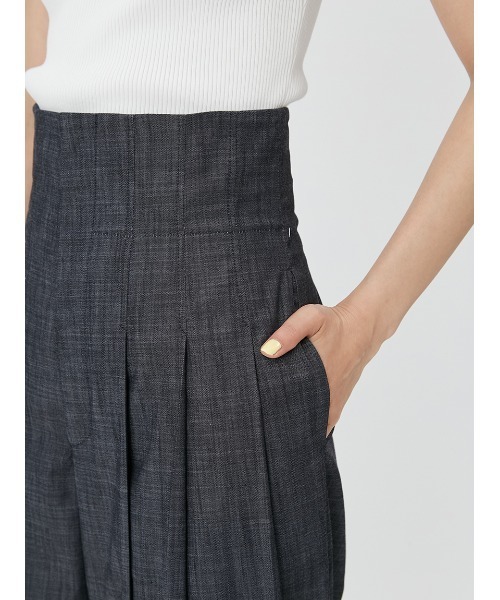 FRAY I.D（フレイアイディー）の「ハイウエストスリータックプリーツパンツ（その他パンツ・レディース・アイボリー/インディゴブルー/ブラック・0/1）」の12枚目の写真