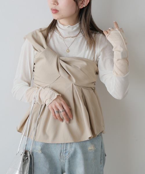 AO2(アオズ)の「Asymmetric design bustier / アシンメトリーデザインビスチェ(ベスト・レディース・ベビーピンク/アイボリー/ベージュ・FREE)」の5枚目の写真