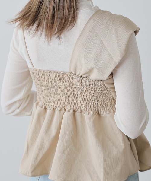 AO2(アオズ)の「Asymmetric design bustier / アシンメトリーデザインビスチェ(ベスト・レディース・ベビーピンク/アイボリー/ベージュ・FREE)」の10枚目の写真