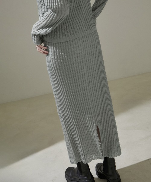 SALON adam et rope'（サロン アダム エ ロペ）の「【WEB限定】リブシアーナロースカート【セットアップ対応】（スカート・レディース・ベージュ/グレー/ネイビー・FREE）」の8枚目の写真