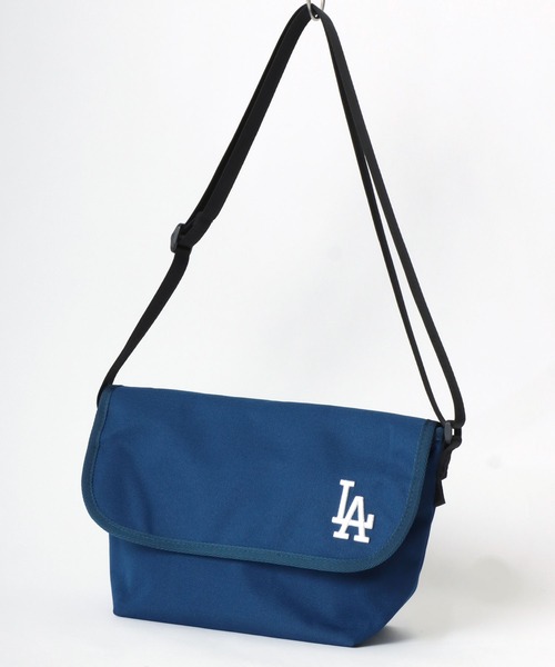 MLB(メジャーリーグベースボール)の「MLB/メジャーリーグベースボール チームロゴ刺繍 メッセンジャーバック ショルダーバック(メッセンジャーバッグ・メンズ・ブラック/ネイビー/グリーン・FREE)」の16枚目の写真