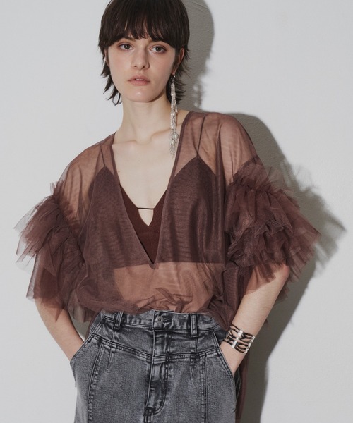 セール】VネックボリュームチュールギャザーハーフスリーブTOPS