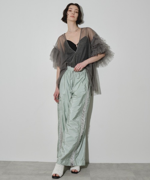 LA BELLE ETUDE Vネックボリュームチュールギャザートップス セール】VネックボリュームチュールギャザーハーフスリーブTOPS