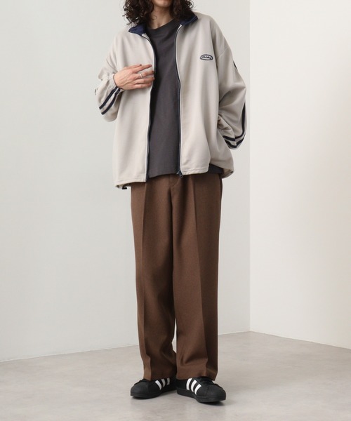 FUNALIVE(ファンアライブ)の「Cardboard switching stand truck jacket / ダンボール切替スタンド トラックジャケット unisex(スウェット・メンズ・ブラック/グレー/ネイビー/オレンジ・M/L/XL)」の15枚目の写真