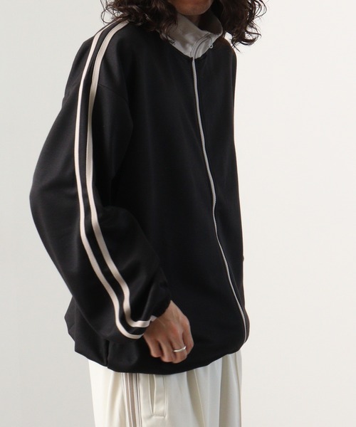 FUNALIVE(ファンアライブ)の「Cardboard switching stand truck jacket / ダンボール切替スタンド トラックジャケット unisex(スウェット・メンズ・ブラック/グレー/ネイビー/オレンジ・M/L/XL)」の9枚目の写真