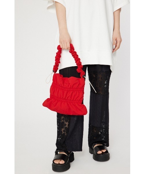 RODEO CROWNS WIDE BOWL(ロデオクラウンズワイドボウル)の「ギャザーハンドバッグ(ハンドバッグ・レディース・ブラック/グレー/レッド・FREE)」の1枚目の写真