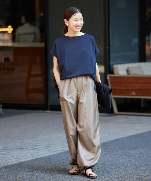 IENA(イエナ)の「FABIO RUSCONI/ファビオルスコーニ 別注 フラワービジュー PVCサンダル(サンダル・レディース・ブラック・36/38/37)」の5枚目の写真