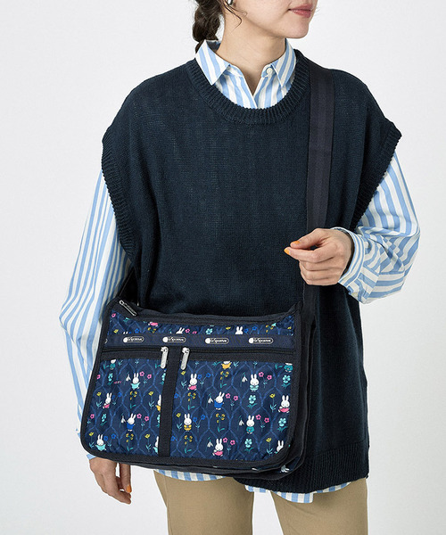 LeSportsac（レスポートサック）の「DELUXE EVERYDAY BAG ミッフィー