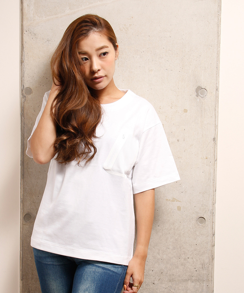 MR.EVERYDAY`S（ミスターエブリデイズ）の「MR.EVERYDAY'S ミスターエブリデイズ / ビッグシルエットポケットTシャツ ポケT（Tシャツ/カットソー・レディース・ネイビー/ホワイト/ブラック/ライトグレー・X-SMALL）」の2枚目の写真