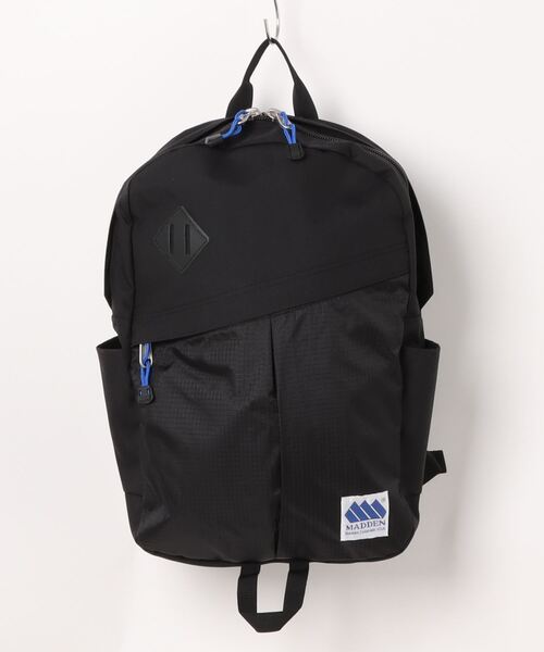 MADDEN（メデン）の「撥水加工 PCスリーブ付き プリーツポケット バックパック DAN'S PACK（ダンズパック）（バックパック/リュック・メンズ・ブラック・FREE）」の2枚目の写真