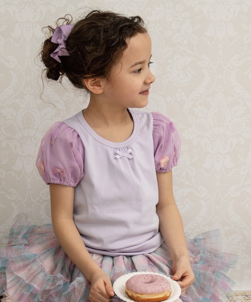 panpantutu（パンパンチュチュ）の「お花とリボンのパフスリーブトップ(80-130cm)（Tシャツ/カットソー・キッズ・ラベンダー/ピンクベージュ/ライトブルー/ネイビー・100cm/90cm/110cm/120cm/130cm/80ｃｍ）」の3枚目の写真