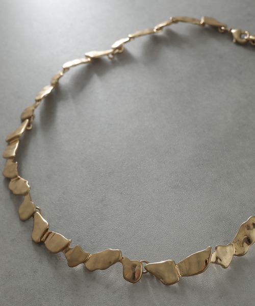 voov（ブーブ）の「ミックス ニュアンスモチーフ ネックレス（ネックレス・レディース・ゴールド/シルバー・フリー）」の4枚目の写真