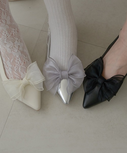 Ambre Neige(アンブルネージュ)の「2way tulle ribbon back strap pumps / 2wayチュールリボンバックストラップパンプス(パンプス・レディース・シルバー/ブラック/アイボリー/ブラック系その他・LARGE/MEDIUM)」の21枚目の写真