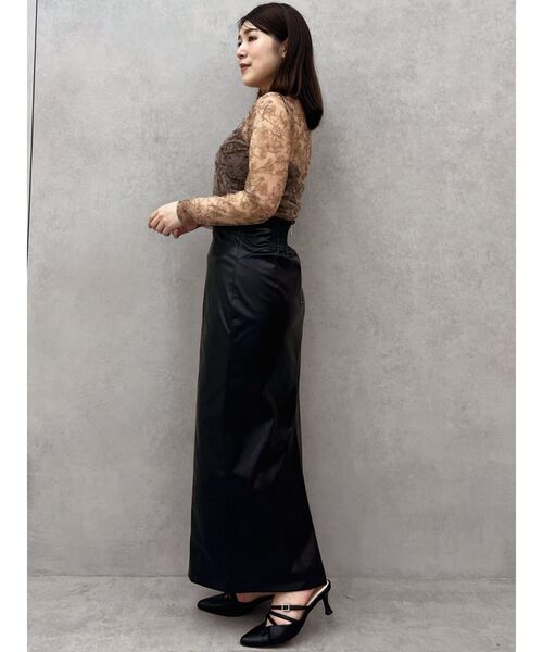 MERCURYDUO（マーキュリーデュオ）の「シアープリントカットソー（Tシャツ/カットソー・レディース・ベージュ/ブラック・FREE）」の4枚目の写真