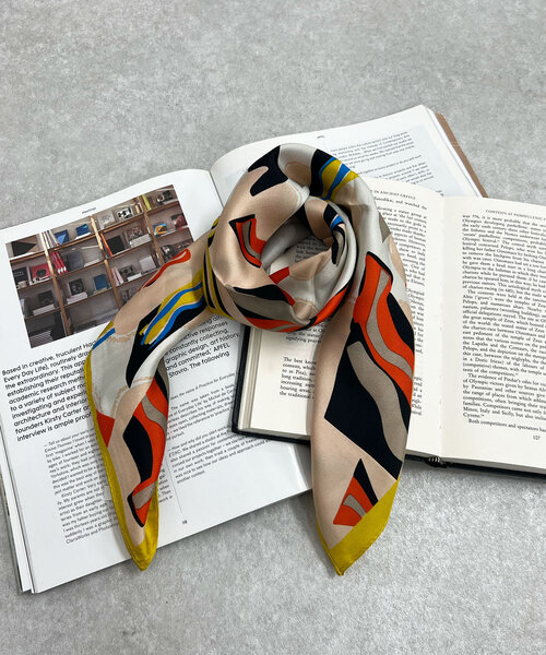 本日限定値下【未使用タグ付RUBINACCI』最高級シルクミニスカーフ