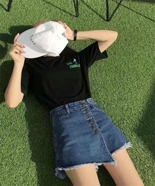 Dream garden(ドリームガーデン)の「ラップスカート風ショート丈デニムパンツ(デニムパンツ・レディース・ブルー/ブラック/アイボリー・S/M/L/XL/2XL)」の15枚目の写真