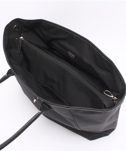 LA BAGAGERIE（ラバガジェリー）の「おむすびトートバッグ Mサイズ（トートバッグ・レディース・ブラック/グリーン系カモフラージュ/カモフラージュ/ネイビー・FREE）」の20枚目の写真