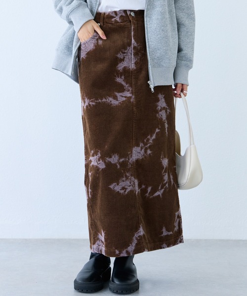LAVEANGE（ラビアンジェ）の「ブリーチコーデュロイナロースカート（スカート・レディース・ブラック/ブラウン・LL/3L/4L/M）」の2枚目の写真