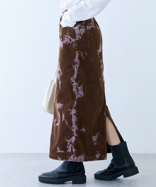 LAVEANGE（ラビアンジェ）の「ブリーチコーデュロイナロースカート（スカート・レディース・ブラック/ブラウン・LL/3L/4L/M）」の13枚目の写真