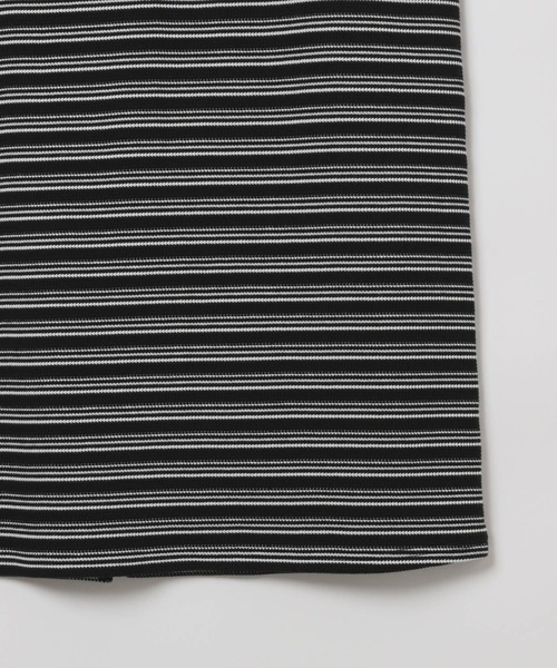 LEPSIM(レプシィム)の「ボーダーワッフルスカート 122058(スカート・レディース・ブラック/アイボリー・FREE)」の19枚目の写真