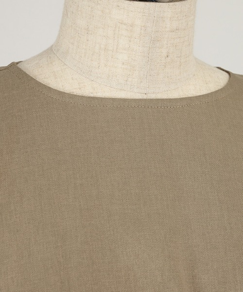 1chaku.（イッチャク）の「ウエストタックワンピース（ワンピース・レディース・チャコールグレー/サンドグレー/モカ/ブラック/ブルー/ナチュラル/サンドベージュ/ブルーグレー・マルチサイズ）」の14枚目の写真