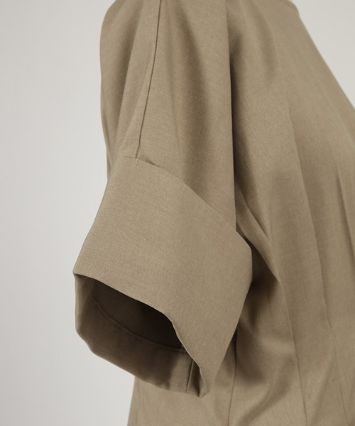 1chaku.（イッチャク）の「ウエストタックワンピース（ワンピース・レディース・チャコールグレー/サンドグレー/モカ/ブラック/ブルー/ナチュラル/サンドベージュ/ブルーグレー・マルチサイズ）」の12枚目の写真