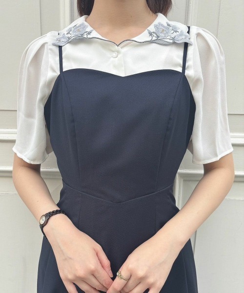 an another angelus（アンアナザーアンジェラス）の「カンパニュラ刺繍衿ブラウス/ananotherangelus（シャツ/ブラウス・レディース・ホワイト×ブルー/アイボリー・FREE）」の12枚目の写真