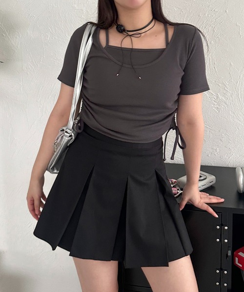 apres jour mignon（アプレジュールミニョン）の「【apresjour mignon SOIE】レイヤード風トップス【ZOZOTOWN限定アイテム】（Tシャツ/カットソー・レディース・チャコールグレー/アイボリー/ブラック/レッド・X-LARGE/フリー）」の21枚目の写真