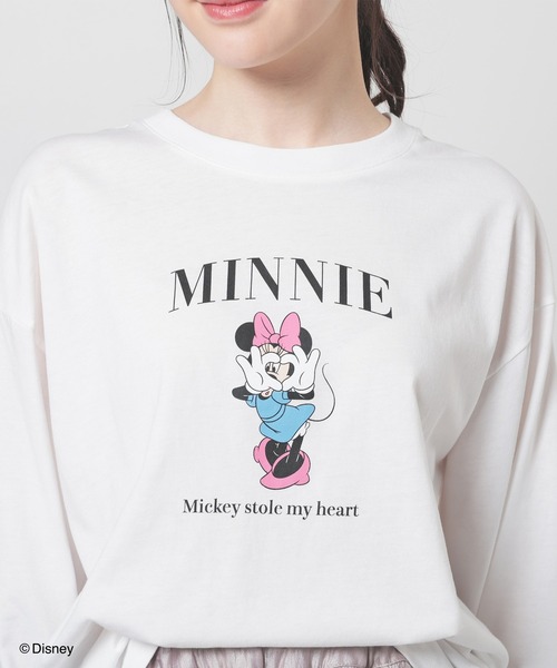 Honeys(ハニーズ)の「ディズニー/ゆるTシャツ(Tシャツ/カットソー・レディース・スミクロ/ブルー/グリーン/ベージュ/オフホワイト・LL/S/M/L)」の2枚目の写真