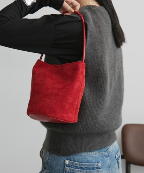 Aunt Marie's（アントマリーズ）の「スエードドワンハンドルバッグ（ハンドバッグ・レディース・ブラック/ベージュ/レッド・FREE）」の3枚目の写真