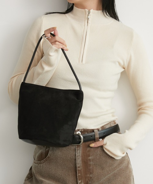 Aunt Marie's（アントマリーズ）の「スエードドワンハンドルバッグ（ハンドバッグ・レディース・ブラック/ベージュ/レッド・FREE）」の9枚目の写真