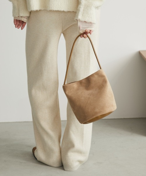 Aunt Marie's（アントマリーズ）の「スエードドワンハンドルバッグ（ハンドバッグ・レディース・ブラック/ベージュ/レッド・FREE）」の13枚目の写真