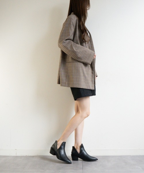 Fabby fabby(ファビィーファビィー)の「サイドVカットブーティー(ブーツ・レディース・ブラック/シルバー/ブラック系その他/グレー/キャメル・LARGE/SMALL/MEDIUM)」の11枚目の写真