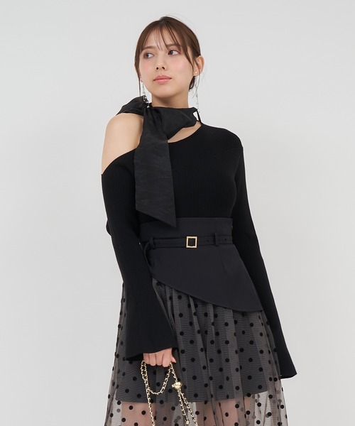 ROYAL PARTY（ロイヤルパーティー）の「アシメネックリボンニットトップス（ニット/セーター・レディース・ブラック/ピンク/ベージュ・FREE）」の14枚目の写真