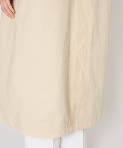 BABYLONE(バビロン)の「ウェザーコットンロングコート(トレンチコート・レディース・ライトベージュ/ブラウン・フリー)」の20枚目の写真