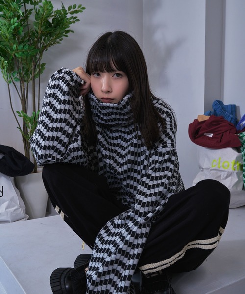 Nora Lily(ノラリリー)の「【Nora Lily】Patchwork Border Volume Neck Top (UNISEX)(その他トップス・メンズ・ブラック系その他/グリーン系その他/ブルー系その他・FREE)」の1枚目の写真