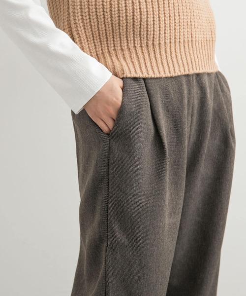 URBAN RESEARCH DOORS(アーバンリサーチドアーズ)の「メランジツイルイージーパンツ(その他パンツ・レディース・チャコールグレー/ブラウン・SMALL/MEDIUM)」の8枚目の写真