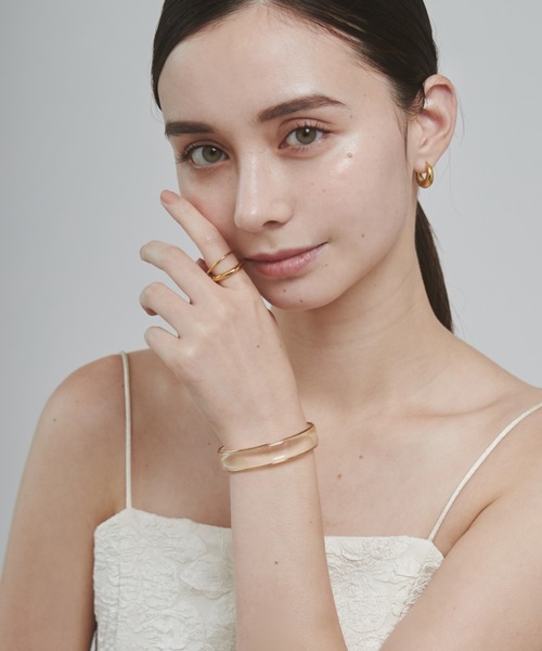 ciite'(シーテ)の「クリアエディション ブレスレット(バングル/リストバンド・レディース・ホワイト/ブラック・FREE)」の14枚目の写真